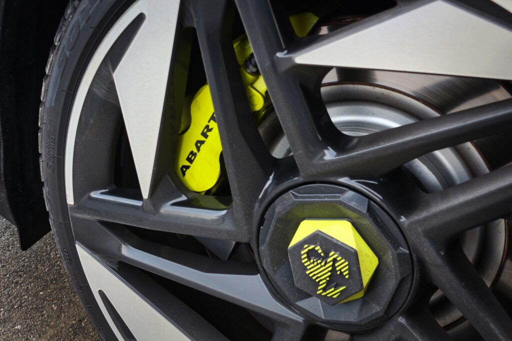 2025 Abarth 600e